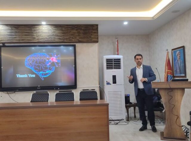Mr. Yaseen Mamand presented a scientific seminar entitled:
